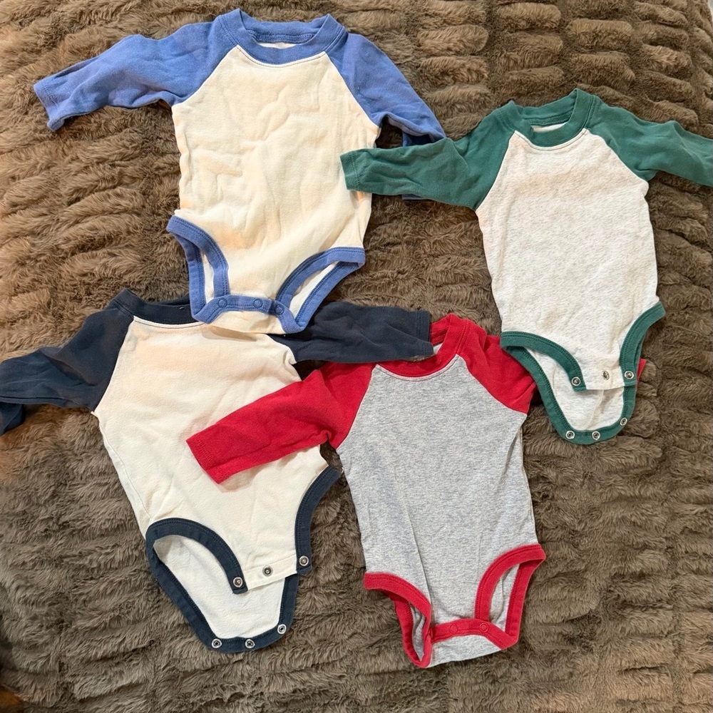 Lot of four Carter’s Colorful Long Sleeve Baby Baseball Bodysuit Set, size 3M